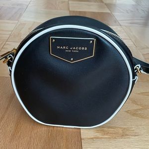 Marc Jacobs Round Black and White Crossbody Bag